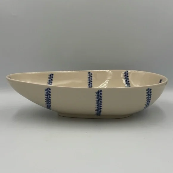 IKEA Large Egg Shaped Serving Bowl - Picture 4 of 10